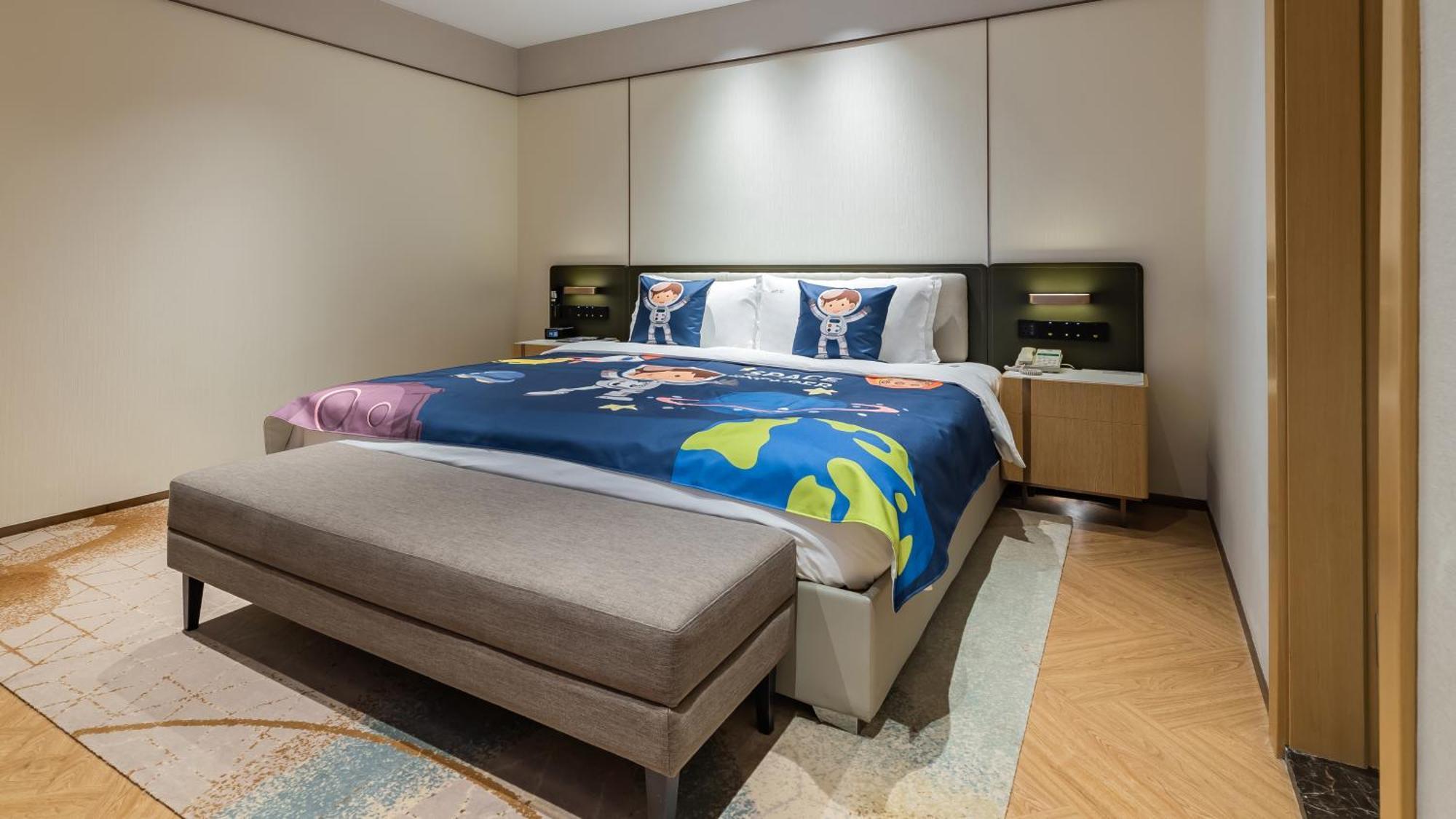 Holiday Inn Chongqing Guanyinqiao By Ihg Екстер'єр фото